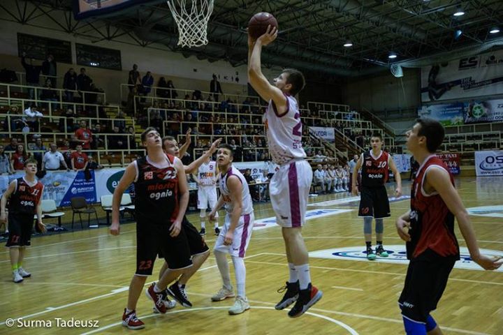 Juniorzy Żorskiej Akademii Koszykówki o włos od awansu do Finału Mistrzostw Polski U18