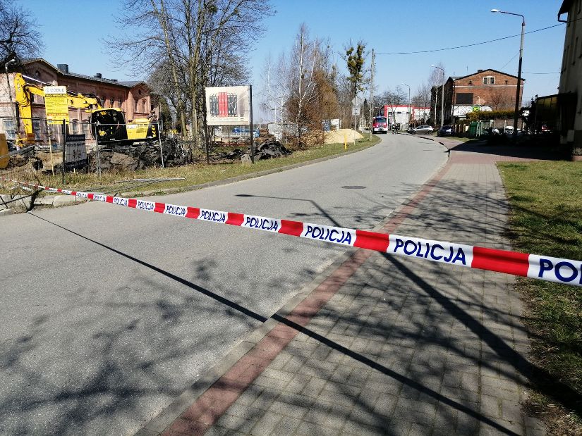 Przy ul. Fabrycznej w Żorach znaleziono niewybuch